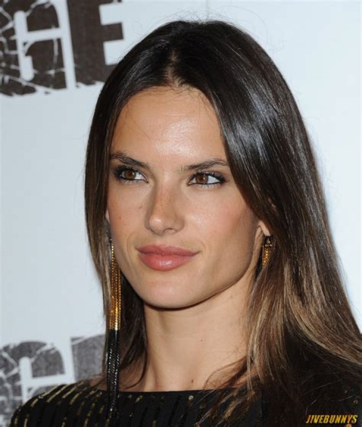 Alessandra Ambrosio Model Photo Gallery