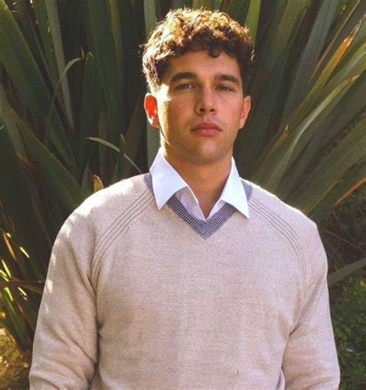Austin Mahone Biography, Age, Height, Wife, Net Worth, Family