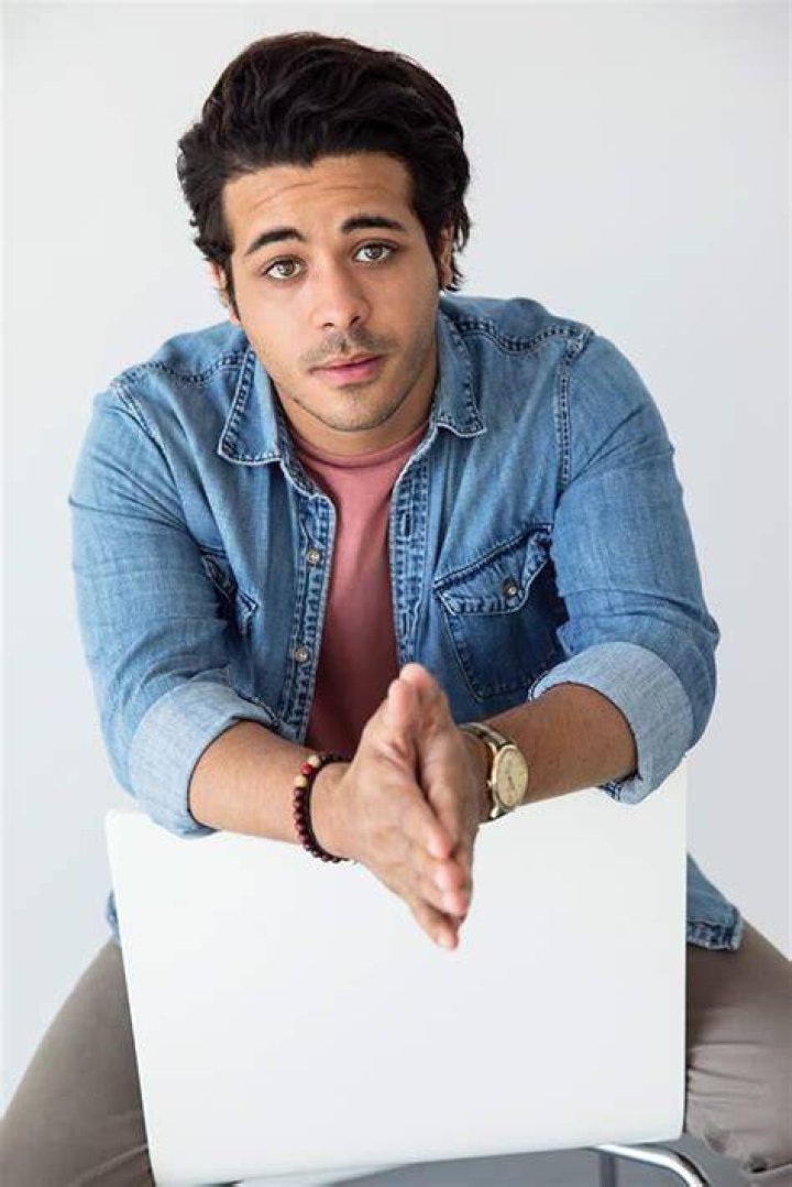 Christian Navarro's latest Instagram post has 13 Reasons Why fans