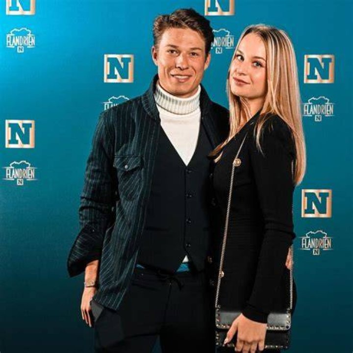 Jasper Philipsen Girlfriend Melanie Peetermans Wikipedia ·