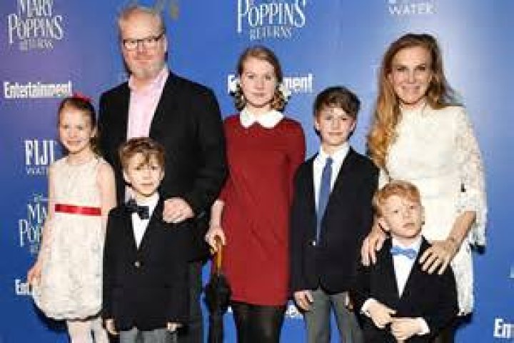 Jim Gaffigan and Wife Jeannie Gaffigan Age Gap, Meet The 5 Kids In The Family ·