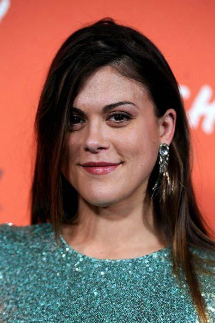 Lindsey Shaw Height, Weight, Age, Boyfriend, Family, Facts, Biography ·