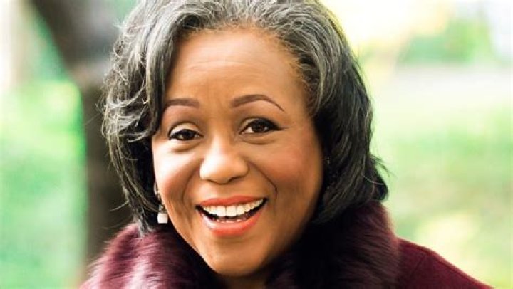 Lois Evans Wikipedia, Funeral, Death, Books, Age, Obituary, Therapist