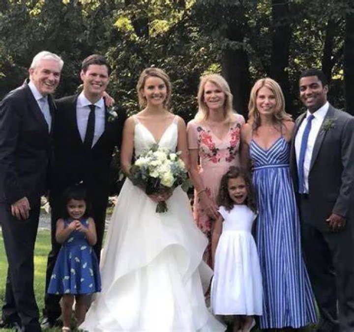 Martha Raddatz Young, Married, Divorce, Husband, Children and Salary
