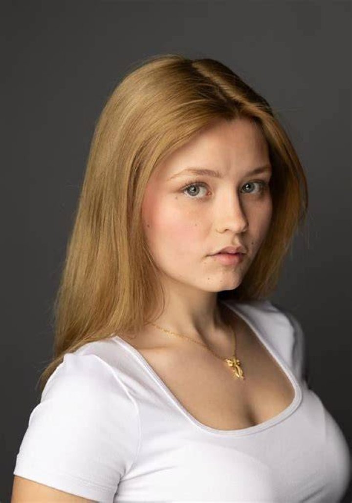 Unleashing The Enigmatic Talent Of Isabella Tena: Discoveries And Insights