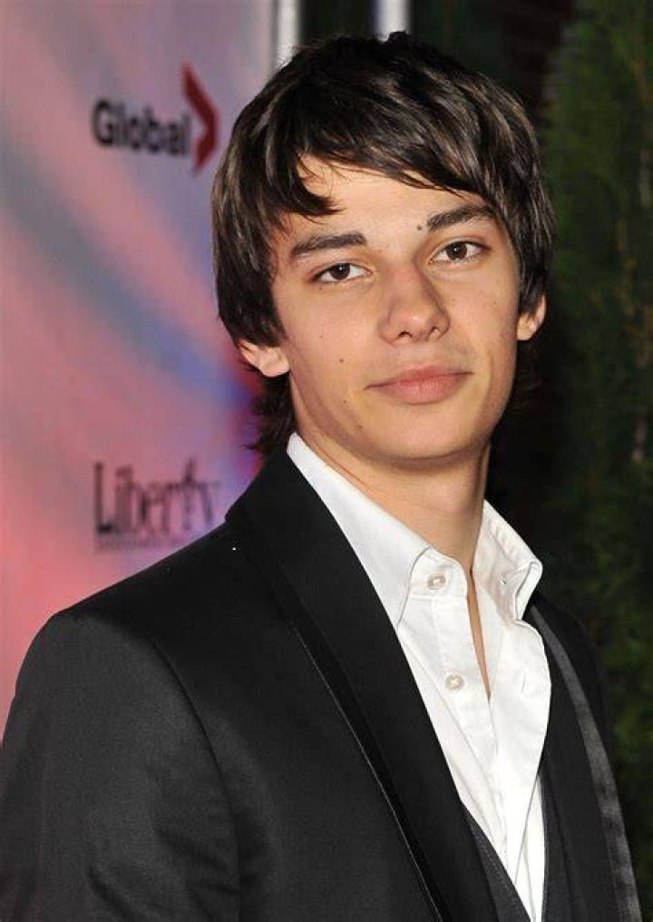 Who Is Devon Bostick? Wiki, Age, Height, Net Worth, Girlfriend, Dating