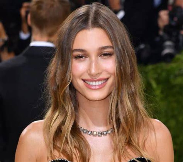 Who Is Hailey Bieber?, Age, Height, Weight, Career, Family, Net Worth ·