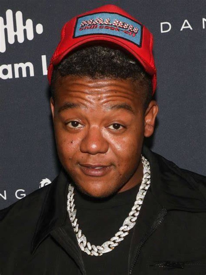 Who is Kyle Massey Dating Now